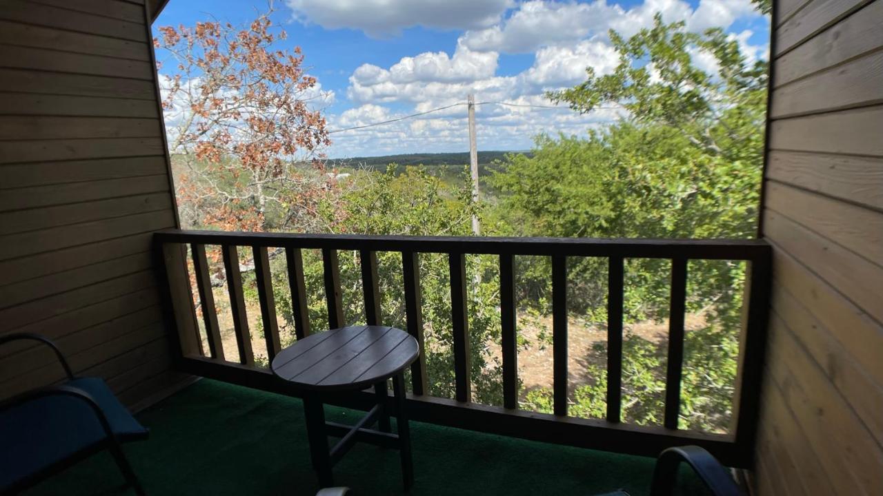 Walnut Canyon Cabins Fredericksburg Kültér fotó